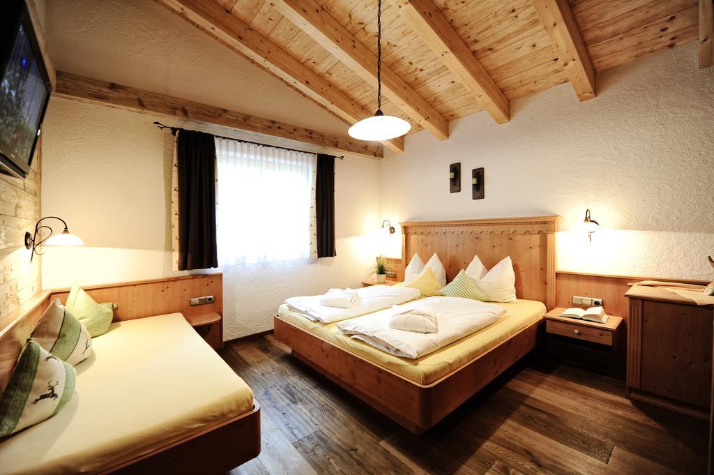 Luxury Chalets Wiesenruh Bichlbach Exterior photo